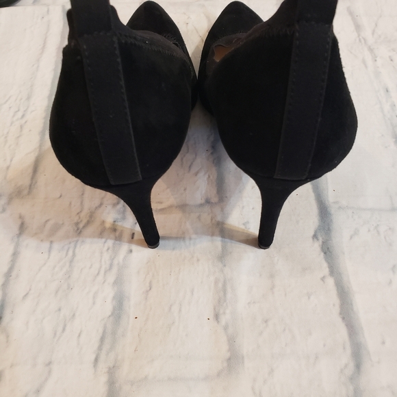 Vince Camuto Black Suede Heels - Picture 3 of 8